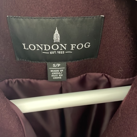 London Fog Pea coat plum colour - Picture 2 of 5